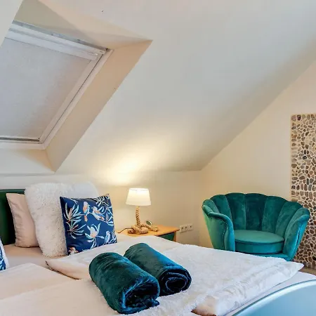 Modern Holiday In Willersdorf With