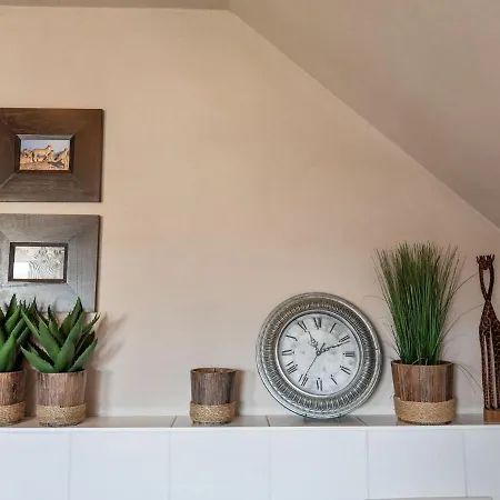 펜션 Modern Holiday In Willersdorf With 프랑켄베르크작센
